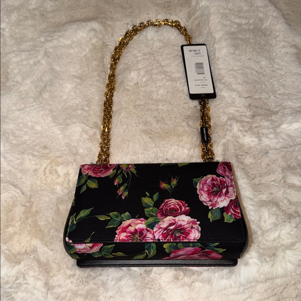 Dolce & Gabbana Medium DG Girls Crossbody Bag - Picture 3 of 8